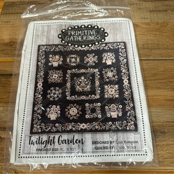 Primitive Gatherings Other - Primitive Gatherings Quilt pattern Twilight Garden